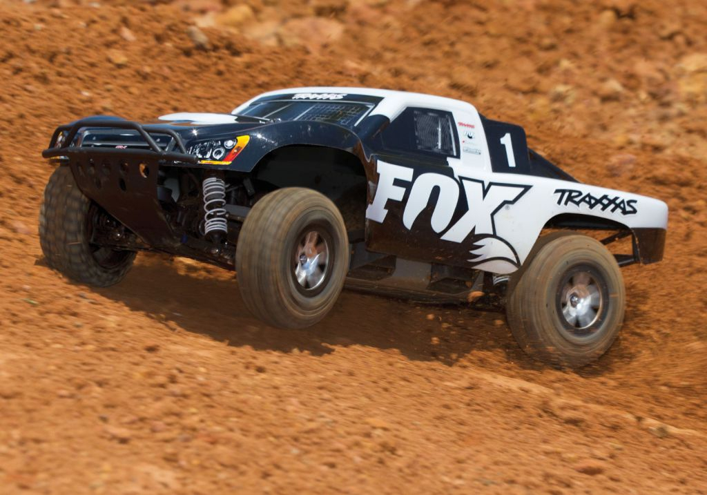 Slash 4X4 Fox 1/10 brushless ID TSM (ss AQ/CHG) #TRX68086-4-FOX – Image 4